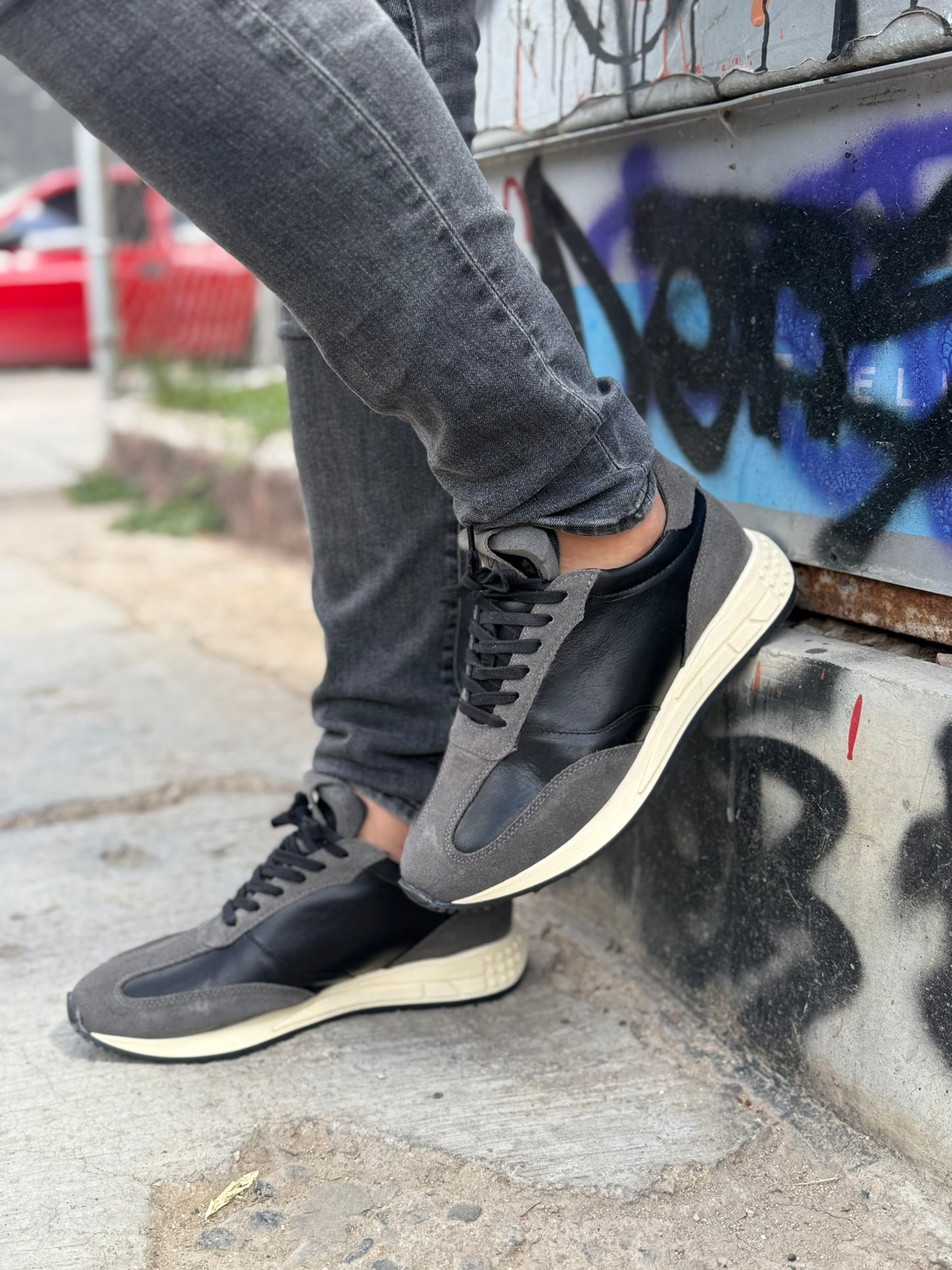 2103 GAMUZA GRIS VITELLO NEGRO